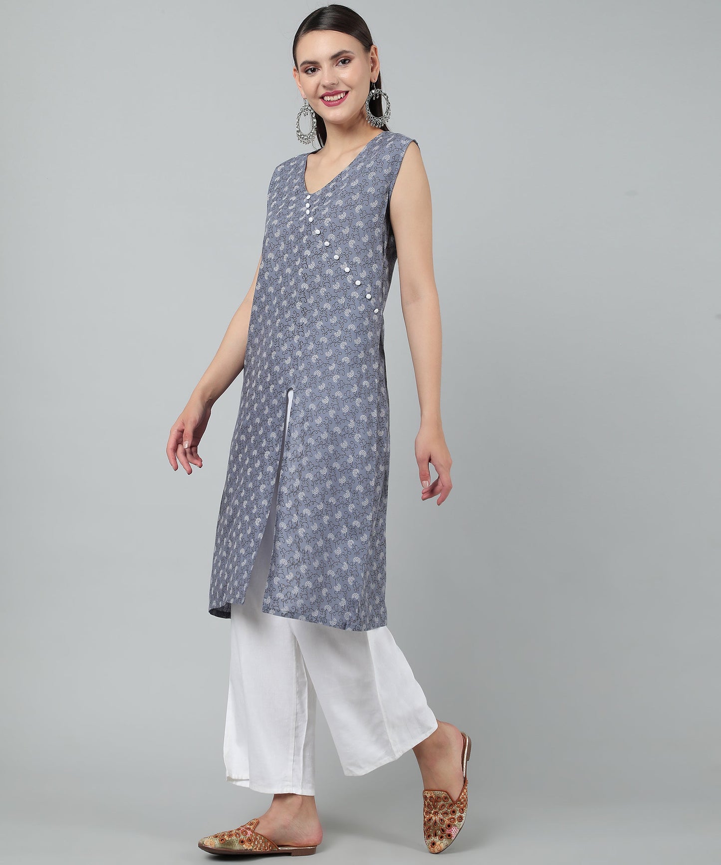 A-Line Stylish Center Slit Sleveeless Printed Cotton Kurti,Grey