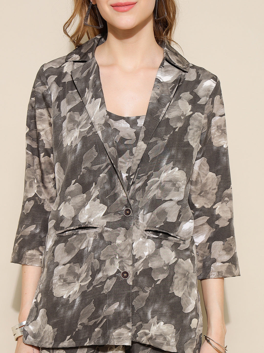 ANUSHIL Stylish Co-ord Set for Women - Printed Crop Top with Pants and Blazer, 3peice Co-ord Set for Casual Wear (Grey)