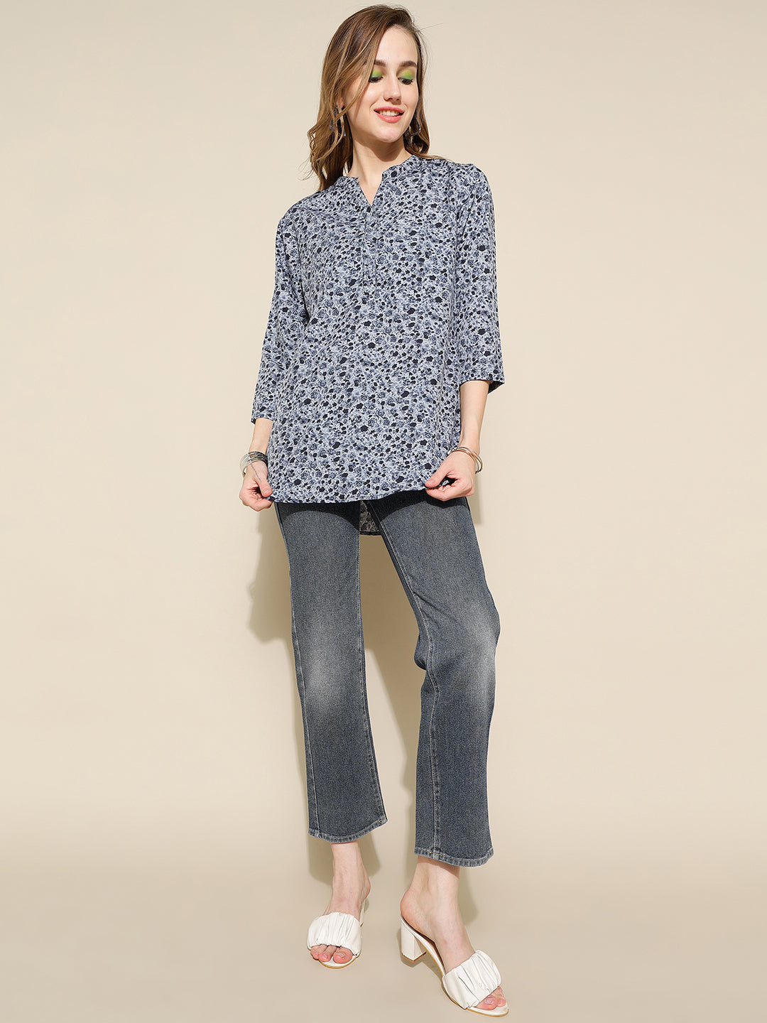 ANUSHIL Women's Short Kurti: Contemporary Comfort and Style, Relaxed Fit - Plus Size, Floral Printed (Grey)