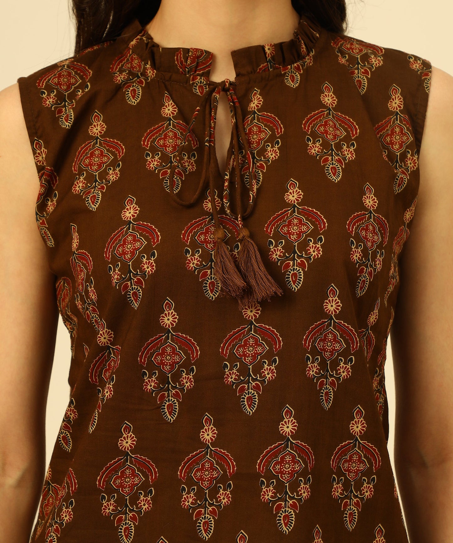 Cotton Printed Top Sleeveless Regular Fit Office Wear Casual Wear Top,Brown