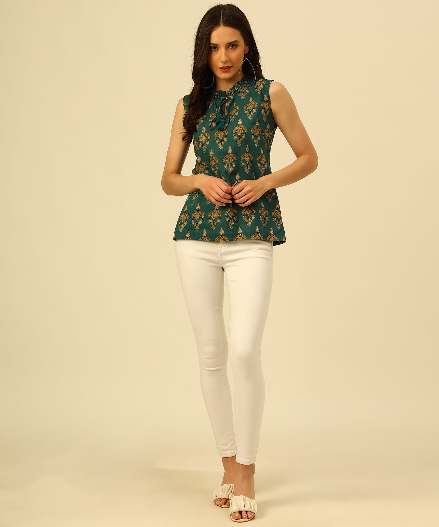 Cotton Printed Sleeveless Regular Fit Office Wear Casual Wear Top, Green
