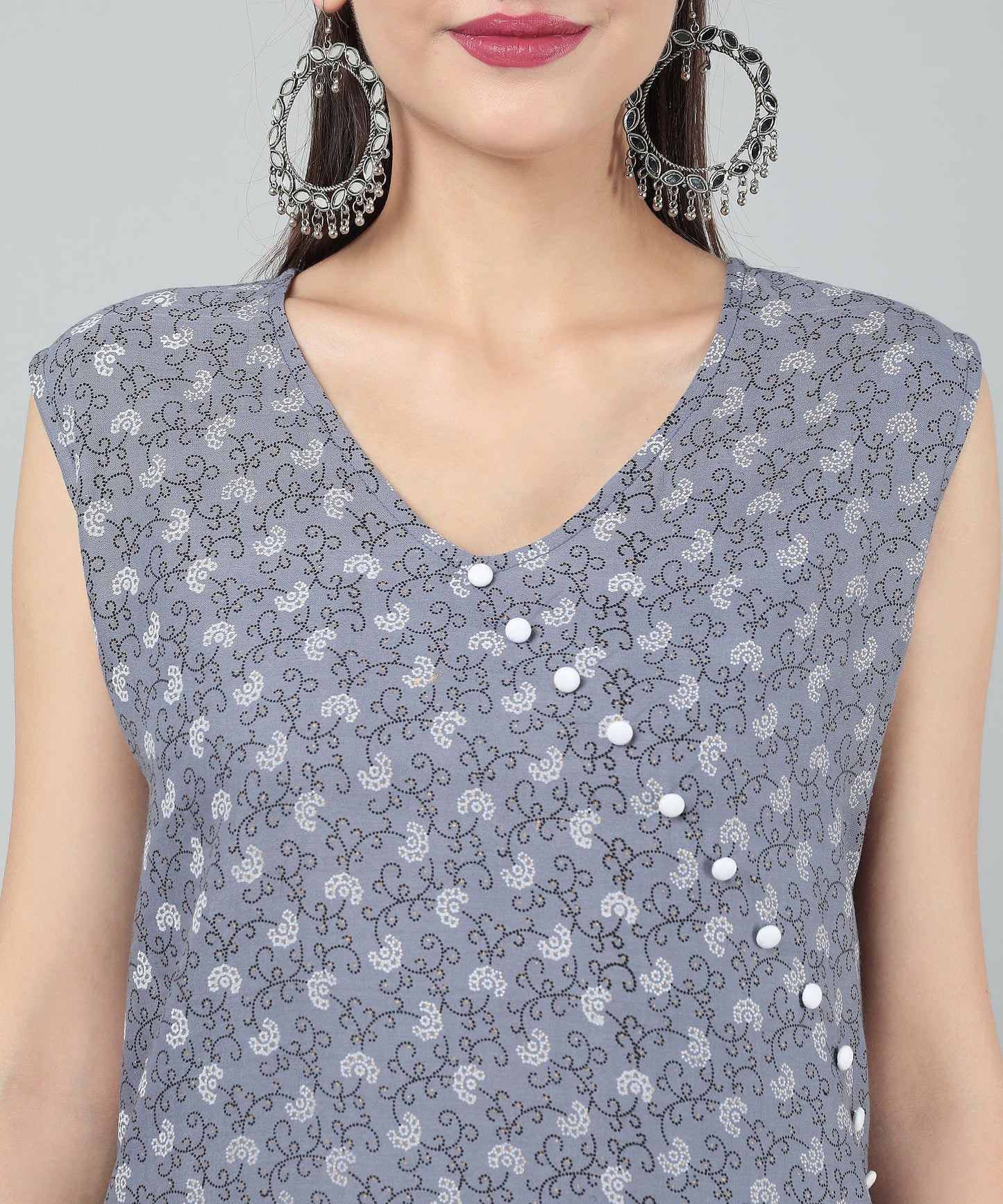 A-Line Stylish Center Slit Sleveeless Printed Cotton Kurti,Grey