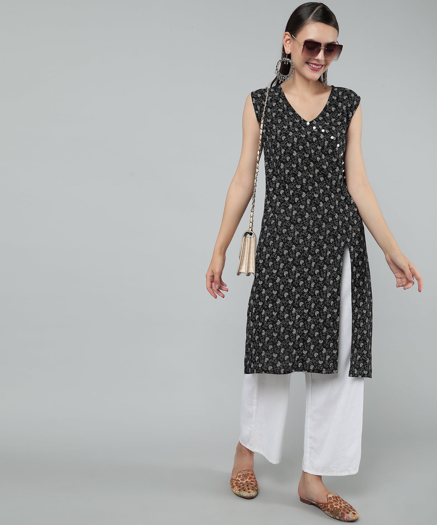 A-Line Stylish Center Slit Sleveeless Printed Cotton Kurti,Black