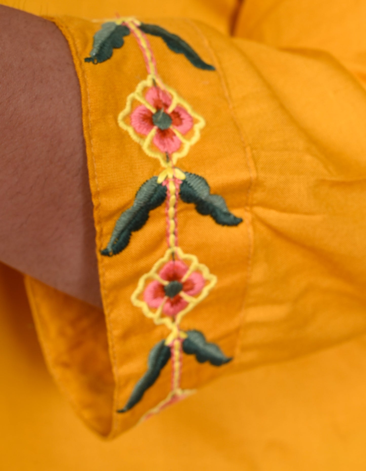 ANUSHIL Women Embroidered Straight Fit Kurta (Yellow)