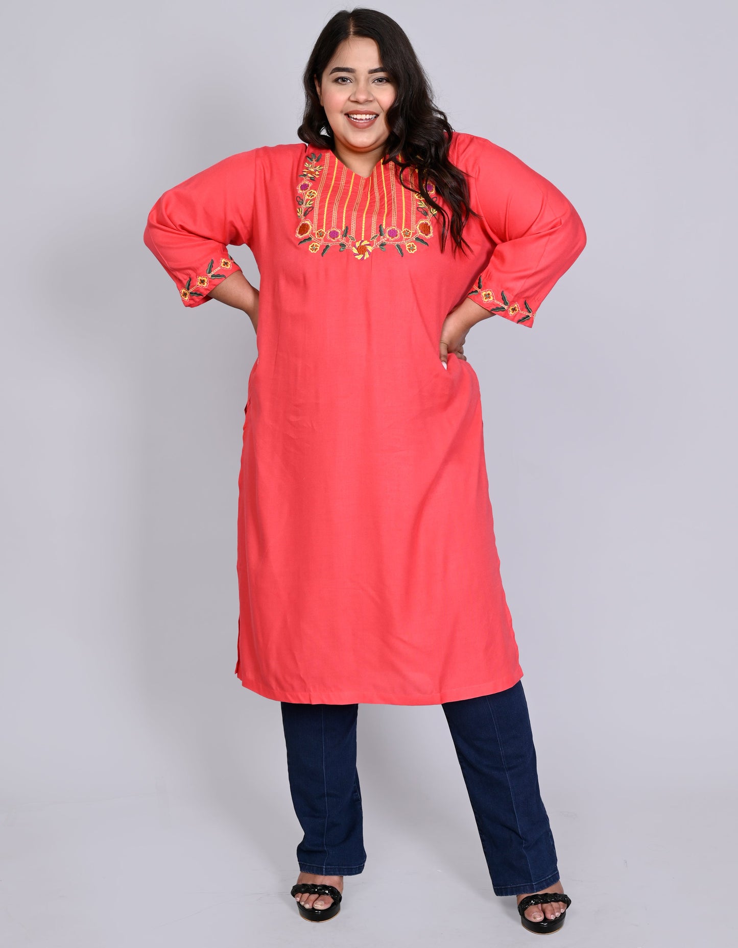 ANUSHIL Women Embroidered Straight Fit Kurta (Pink)