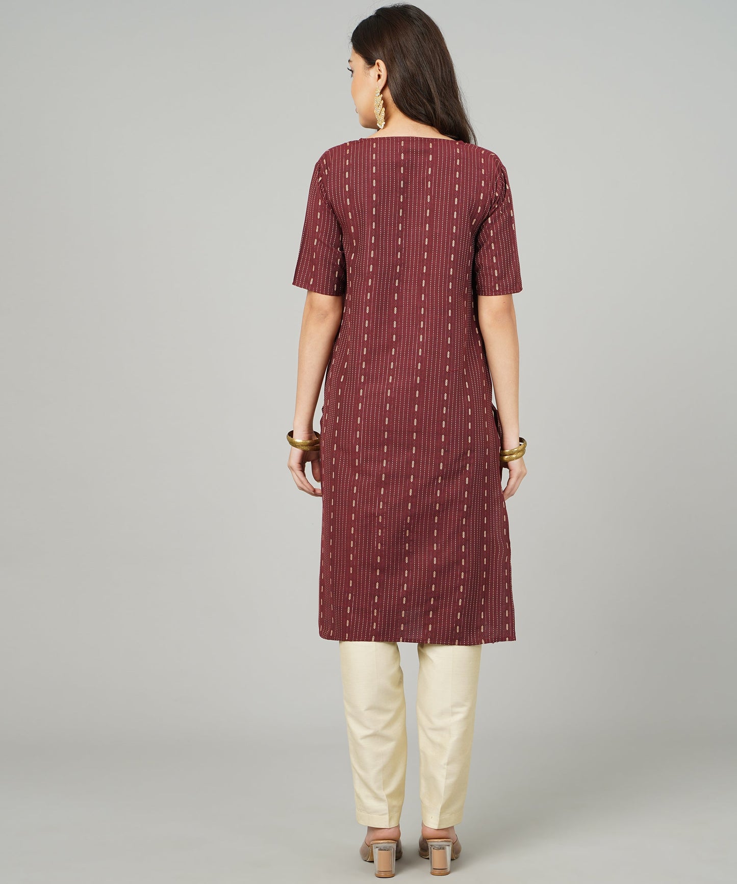 Cotton Dobby Woven Design V- Neck Elbow Sleeves Knee Length Kurta for Women's(Colour-Maroon)