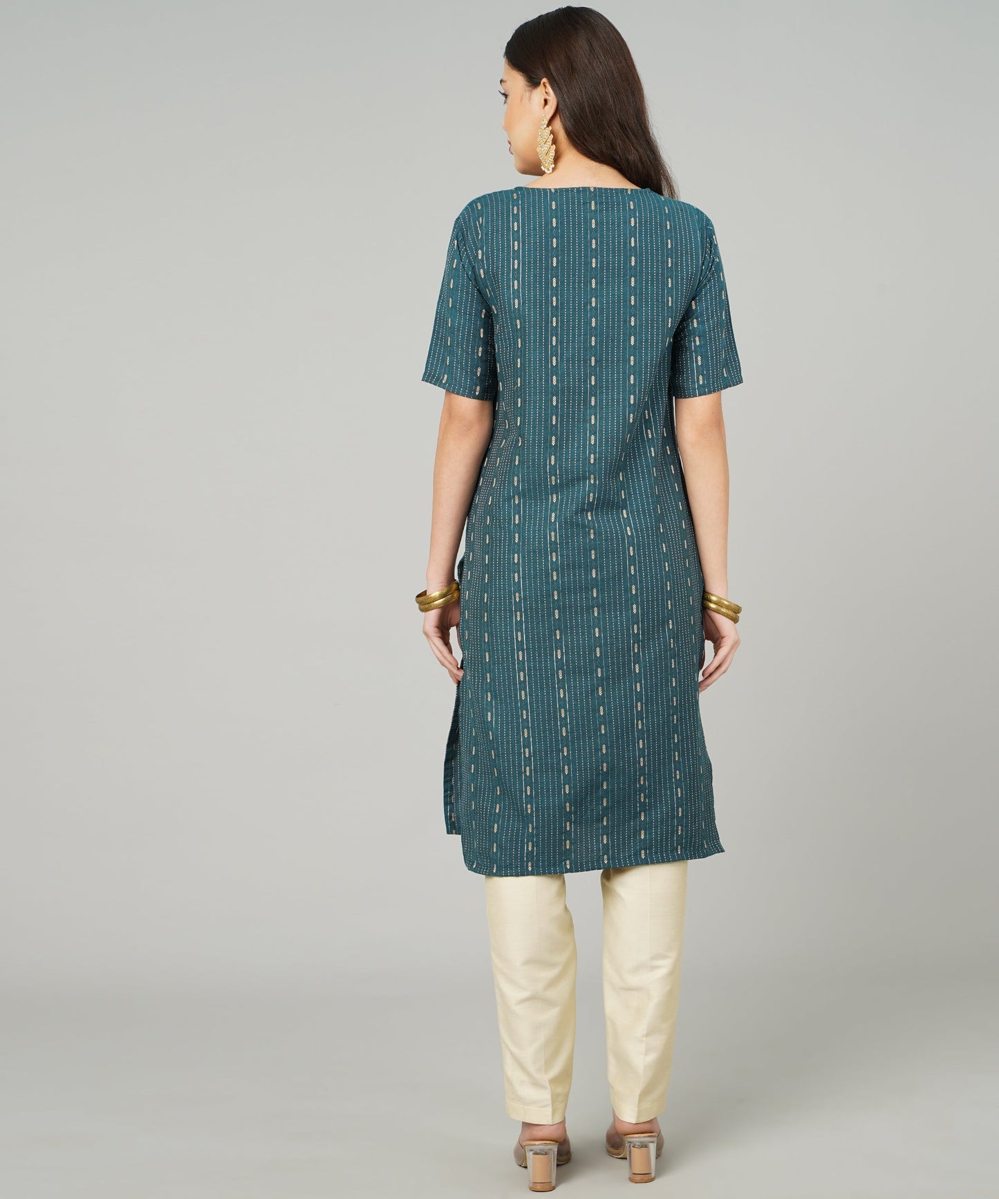 Cotton Dobby Woven Design V- Neck Elbow Sleeves Knee Length Kurta for Women's(Colour-Blue)