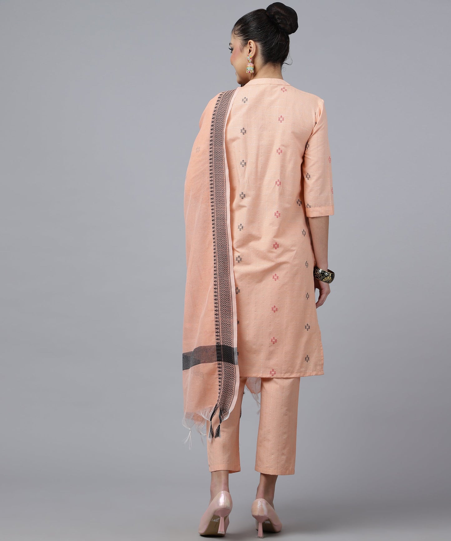 ANUSHIL Kurta Pant Set with Dupatta: Stunning V-Neck Lurex Checks and Embroidery, 3/4 Sleeves, Self-Design Pocket, Cotton Fabric(Peach)