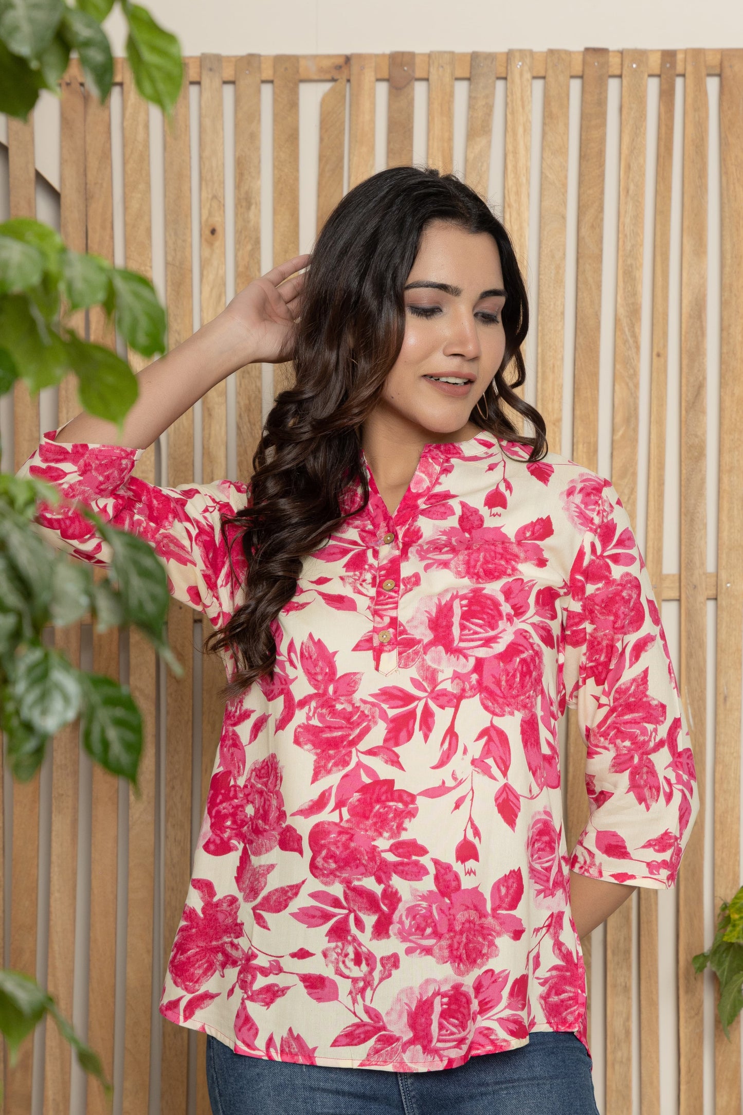 Women's Kurti & Tops| Stylish, Latest Cotton Kurti, Top Collection(White Red Flower)