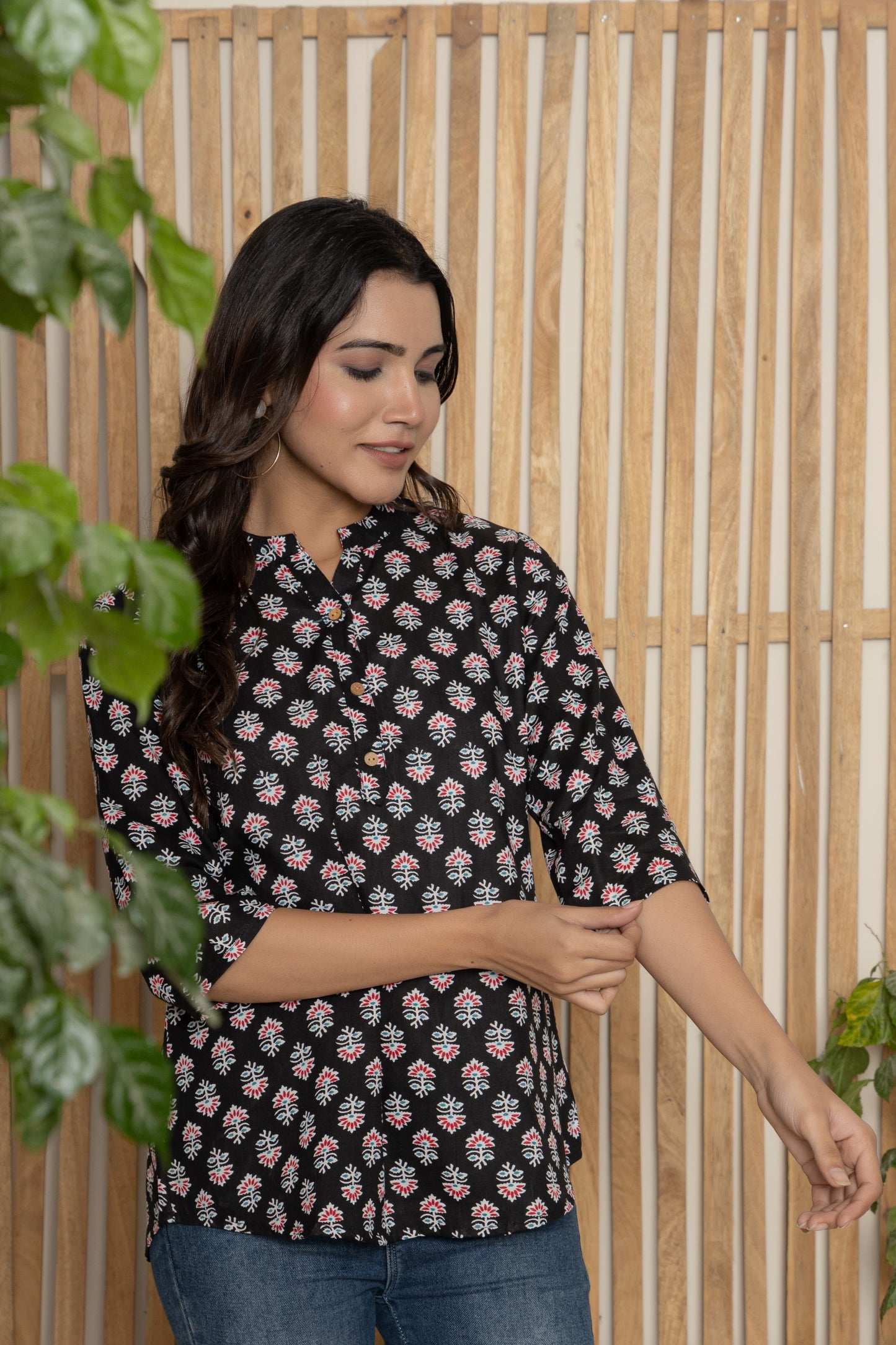 Women's Kurti & Tops| Stylish, Latest Cotton Kurti, Top Collection | Trendy, Short & Stylish Kurti &Tops for Women