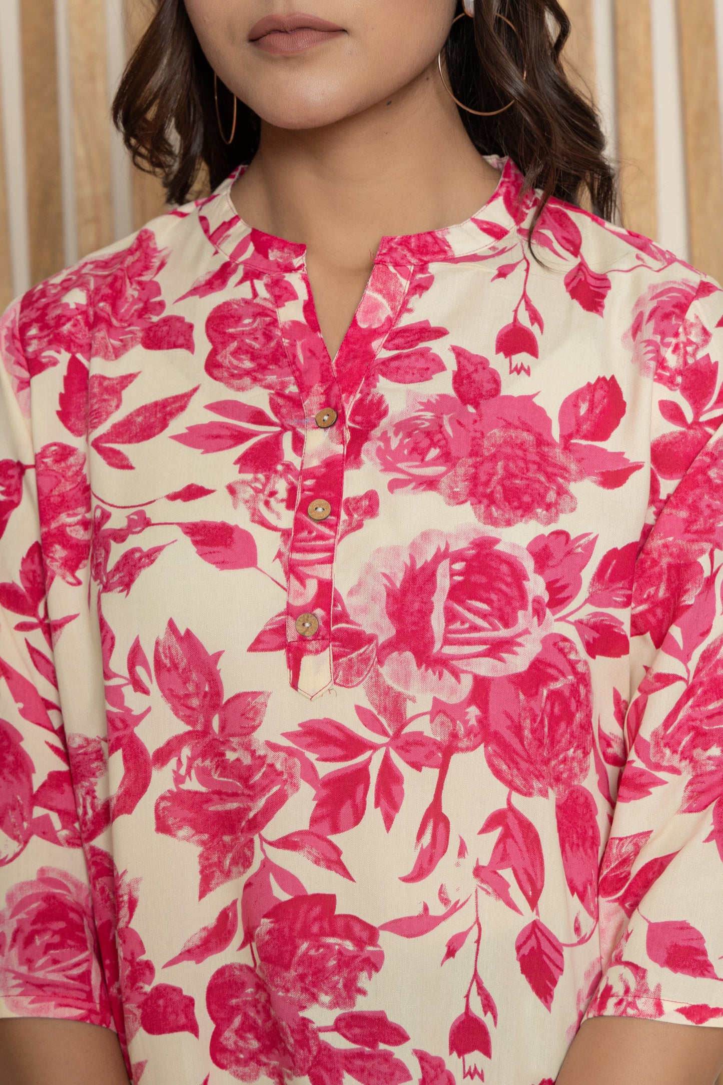 Women's Kurti & Tops| Stylish, Latest Cotton Kurti, Top Collection(White Red Flower)